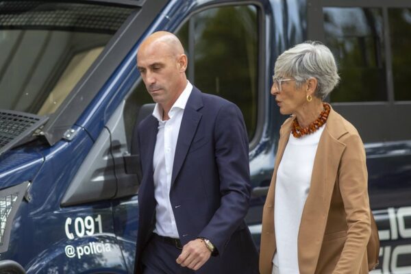 The Controversial Kiss: Luis Rubiales' Stand in the Spotlight