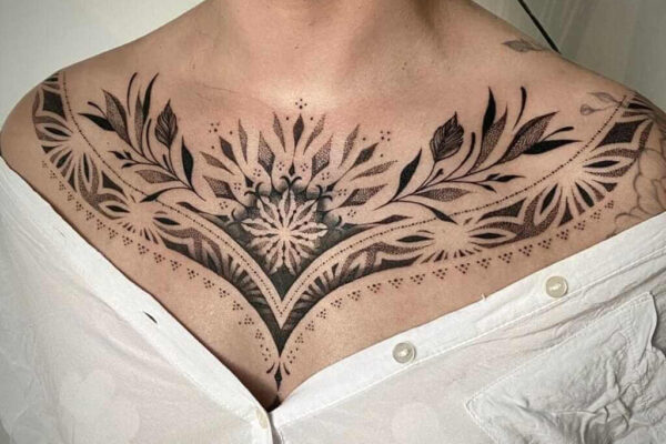 21 Amazing Chest Tattoo Ideas For Women to Choose in 2022