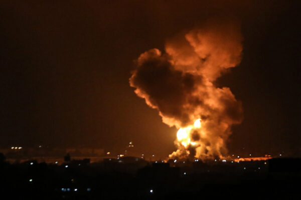 Israeli Jets Bomb Gaza: Unpacking the Ongoing Conflict