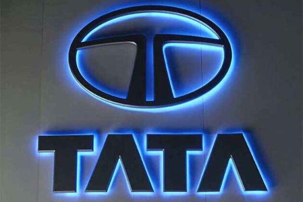 Navigating the Stock Market: Tips for Trading Tata Motors Share Price with Demat Accounts